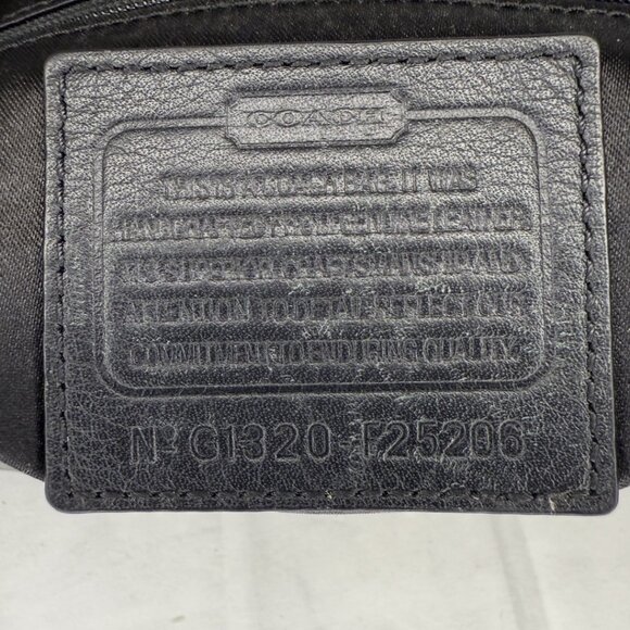 Coach Vintage Taylor Flap Leather Bag (F25206), Detachable Crossbody Strap EUC - Picture 11 of 15